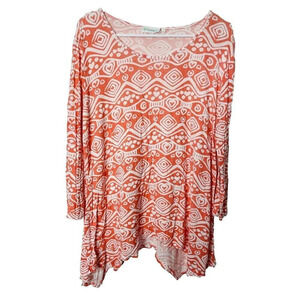Lulu B Tunic Shirt Medium Geometric Salmon Sharkbite Hem Long Sleeve Thin Knit